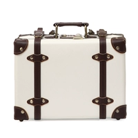 Святая белая [алюминиевая рамка]