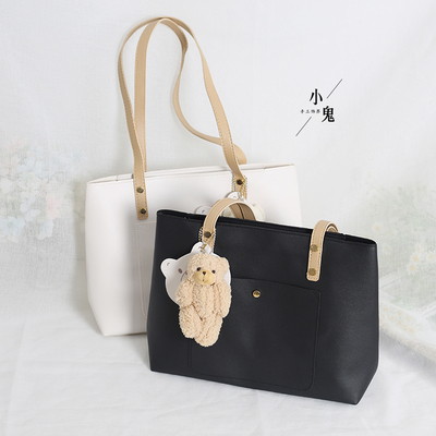 taobao agent Universal pendant, capacious one-shoulder bag, with little bears, simple and elegant design