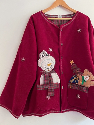 taobao agent The bear snowman is hidden in his pocket so cute handmade sewing shredded velvet jacket（Loose size）