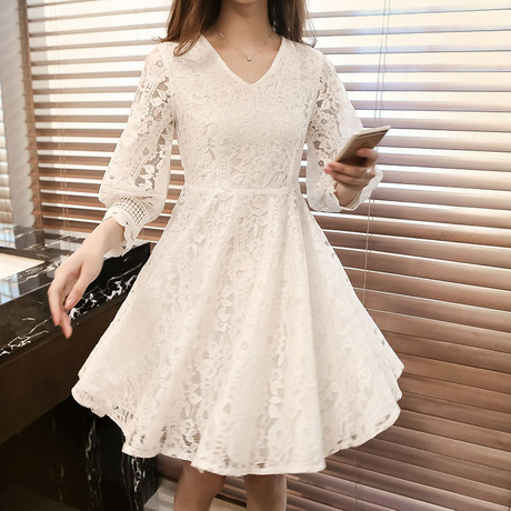 爱逛街为您找到蕾丝连衣裙相关的宝贝,您可以在下面的板块中挑选喜欢