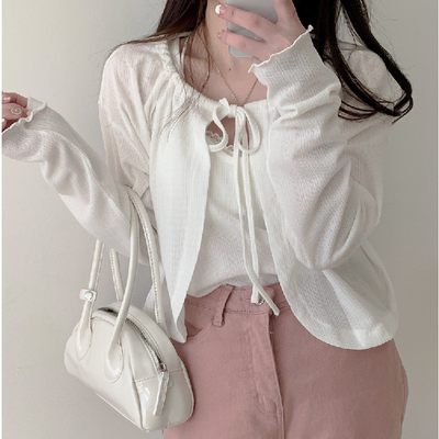 taobao agent Creamy OK SET ~ Gentle sunscreen jacket ins Girl Korean loose lace -up cardigan two -piece set