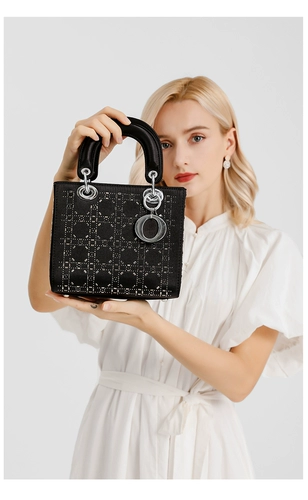 Сумка на одно плечо, премиум класс