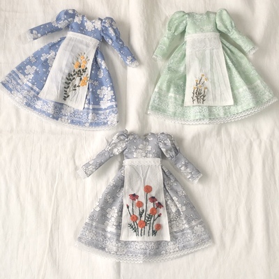 taobao agent BLYTHE Little cloth doll clothing OB24 retro embroidery dress cat body 19 joint OB22 and fittings