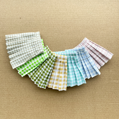 taobao agent Spot small cloth BLYTHE doll clothing OB24OB22 AZONE body 19 joint pleated skirt leaf Luo Lili dolls