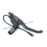 Держите руль на правой стороне круглой головки