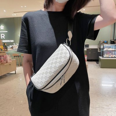 taobao agent Fashionable advanced shoulder bag, 2023 collection, high-end