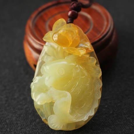 爱逛街为您找到鲤鱼吊坠相关的宝贝,您可以在下面的板块中挑选喜欢的