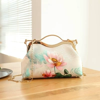 形 Bo Pink Lotus-Lip форма