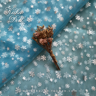 taobao agent Blue mini small snowflake cloth, European gauze, silver, silver fabric, handmade diy baby clothing ice and snow strange fate