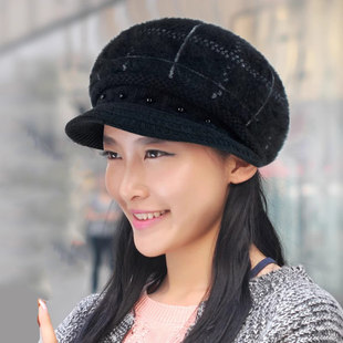 Demi-season keep warm knitted woolen hat, winter fashionable warm beret with hood, Korean style