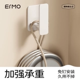 Стенка из белого кастка.