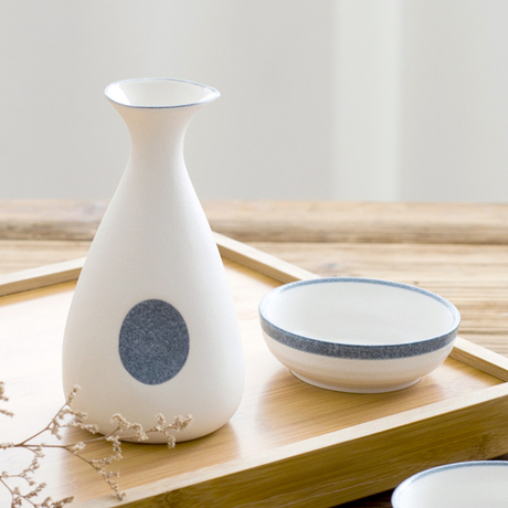 爱逛街为您找到清酒壶相关的宝贝,您可以在下面的板块中挑选喜欢的