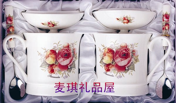 韩国进口厨美餐具结婚礼物礼品组合玫瑰情侣骨瓷对水杯带盖 Изображение 1