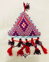 Примитивное племя египетского этнического меньшинства содержит мешок с бисером ручной работы ручной работы с большим треугольником