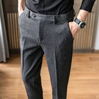 Черно -разгрный рисунок человечества