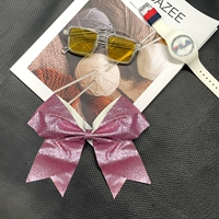 Розовый аксессуар для волос