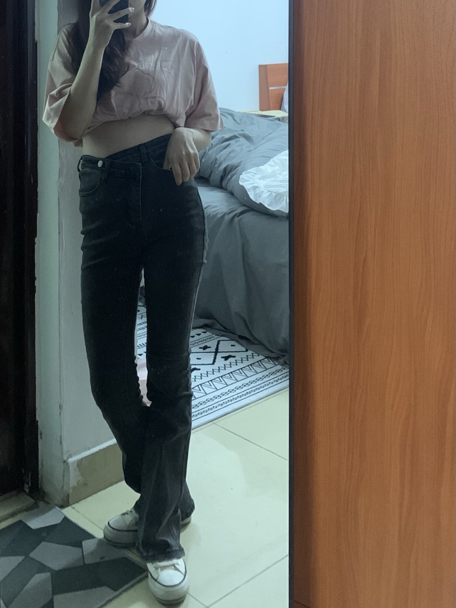 Znzw设计感灰色微喇牛仔裤女加绒21春秋新款高腰显瘦拖地喇叭裤 Znzw设计感灰色微喇牛仔裤女加绒21春秋新款高腰显瘦拖地喇叭裤