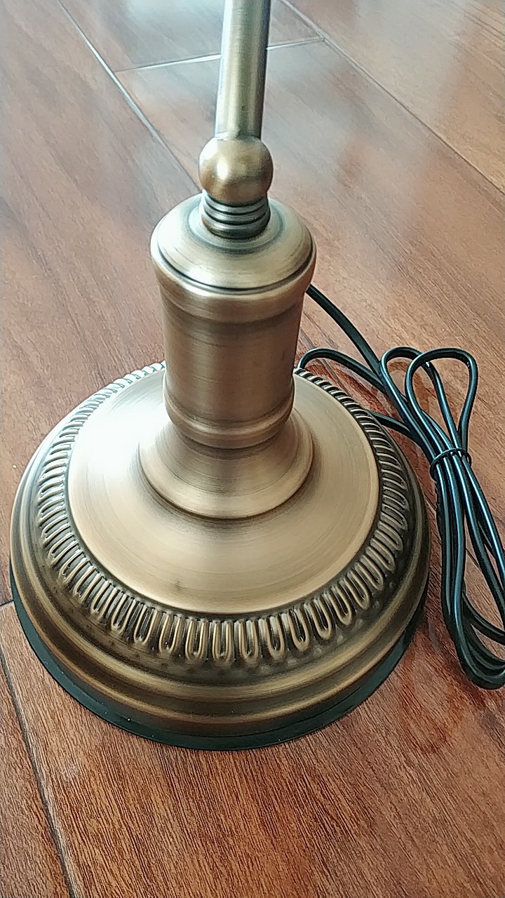 开关类型:拉线开关;颜色分类:[金古铜款]配5瓦led三色温灯泡(可调白