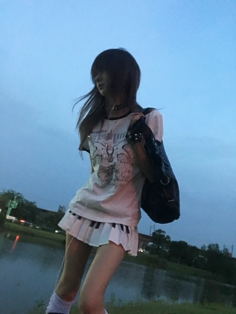 ANGEL OF LOVE SPLICED TEE image 9
