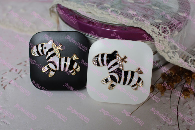 

Футляры для линз Diy