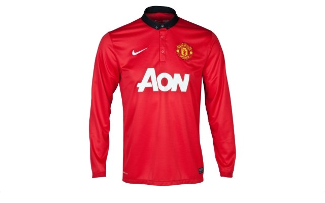 

Футбольная форма Manchester United 2013-2014