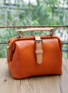 爱逛街为您找到真皮复古包相关的宝贝,您可以在下面的板块中挑选喜欢