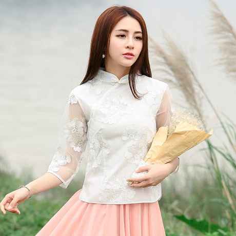 爱逛街为您找到女士旗袍相关的宝贝,您可以在下面的板块中挑选喜欢的