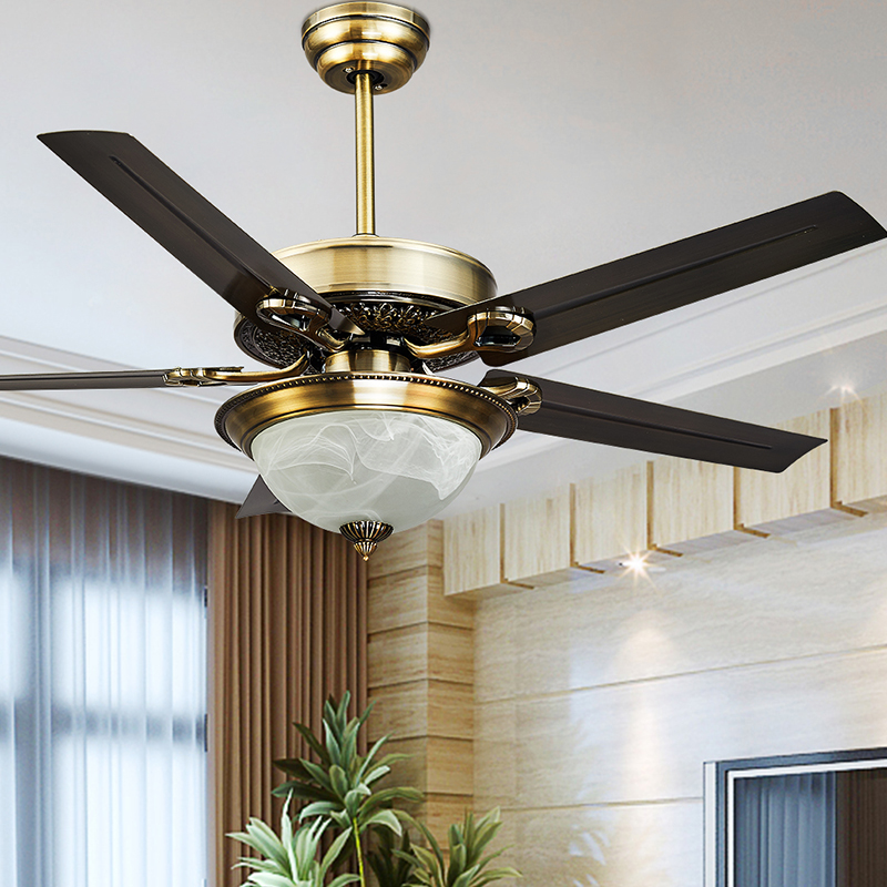 

Потолочный вентилятор The Royal breeze ceiling fan lights 48