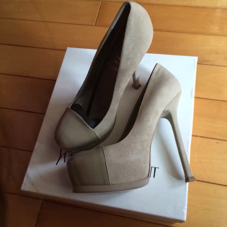 

туфли Yves Saint Laurent YSL Tribtoo Cap Toe Pump 37
