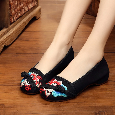 爱逛街为您找到女船鞋相关的宝贝,您可以在下面的板