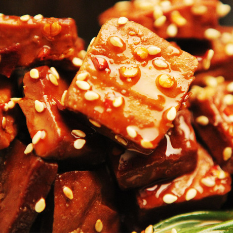 爱逛街为您找到麻辣豆腐干相关的宝贝,您可以在下面的板块中挑选喜欢