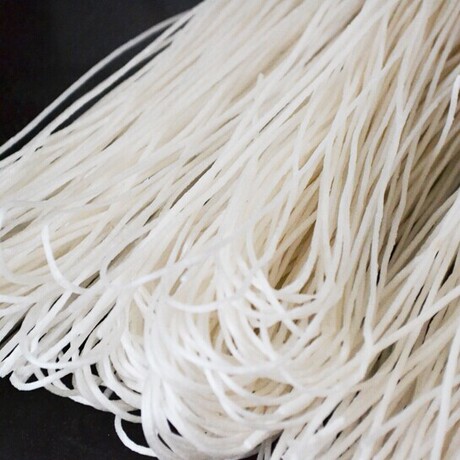 爱逛街为您找到东北土豆粉条相关的宝贝,您可以在下面的板块中挑选