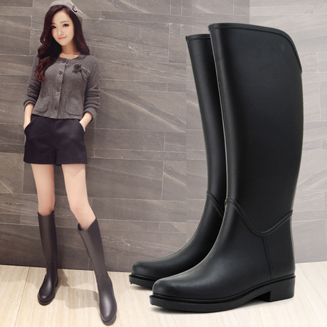 爱逛街为您找到高筒女马靴相关的宝贝,您可以在下面的板块中挑选喜欢