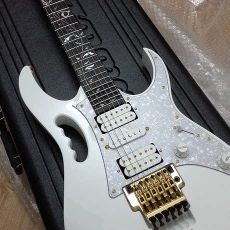 【7v电吉他】_依班娜电吉他图片_依班娜ibanez电吉他价格_搭配分享