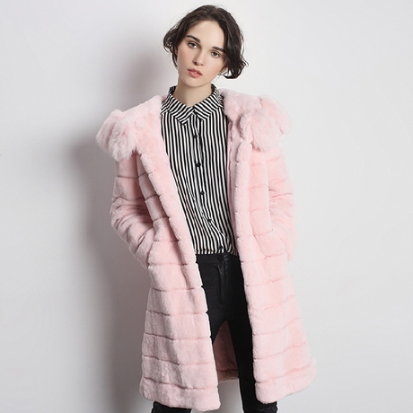 爱逛街为您找到獭兔绒大衣相关的宝贝,您可以在下面的板块中挑选喜欢