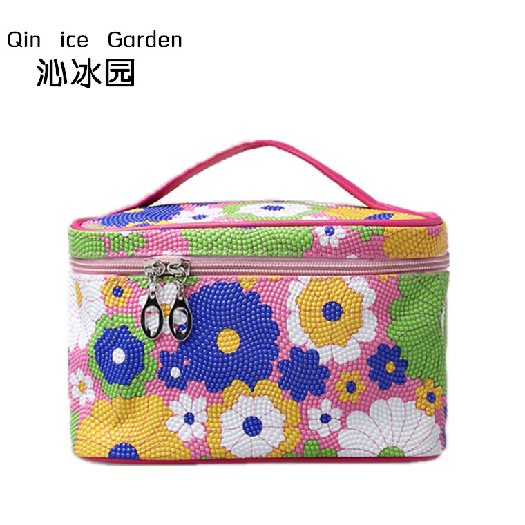 

Косметичка Refreshing ice garden PVCPU