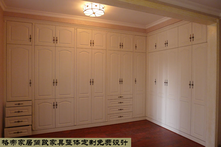 

Классическая гардеробная Georgia Dili home