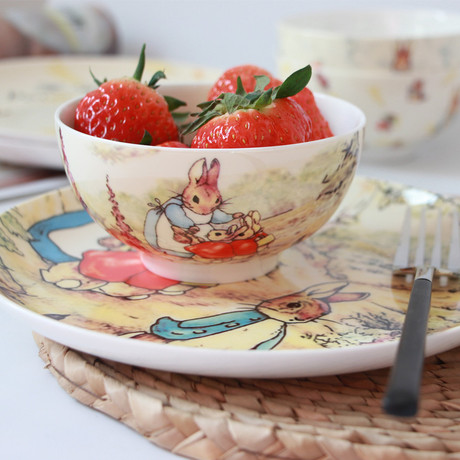 出口英国餐具卡通peter rabbit彼得兔饭盘菜盘 创意精品骨瓷送人