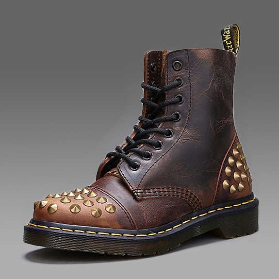 

Женские сапоги DR. 1460