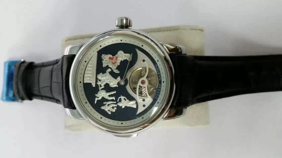 

Часы OTHER Ulysse Nardin