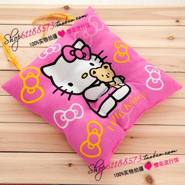

Подушка для сидений Hello Kitty