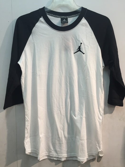 

Спортивная футболка Nike ]4 JORDAN 694967-103