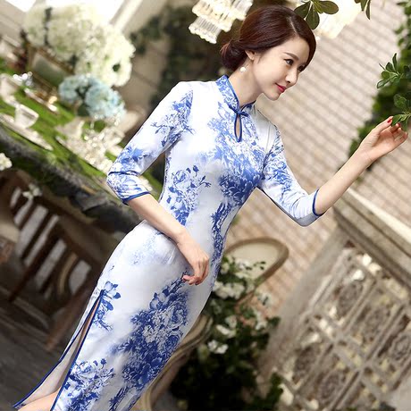 爱逛街为您找到青花瓷旗袍相关的宝贝,您可以在下面的板块中挑选喜欢