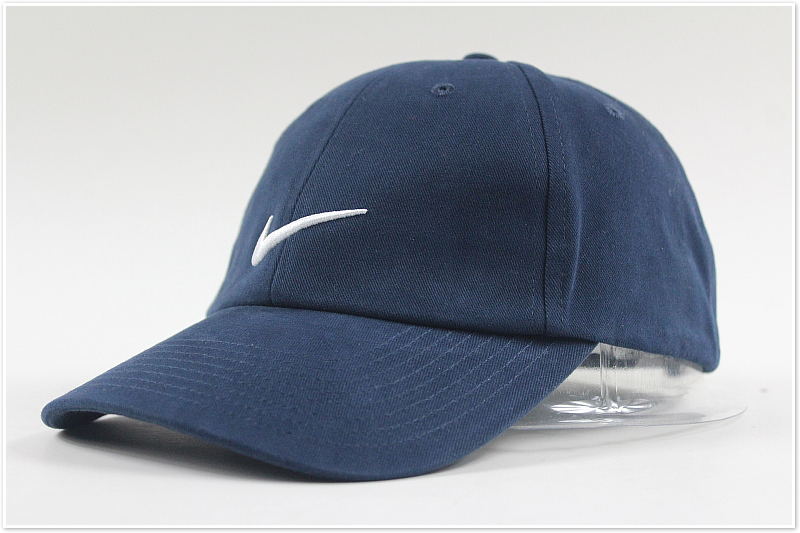 

Головной убор 309 Nike