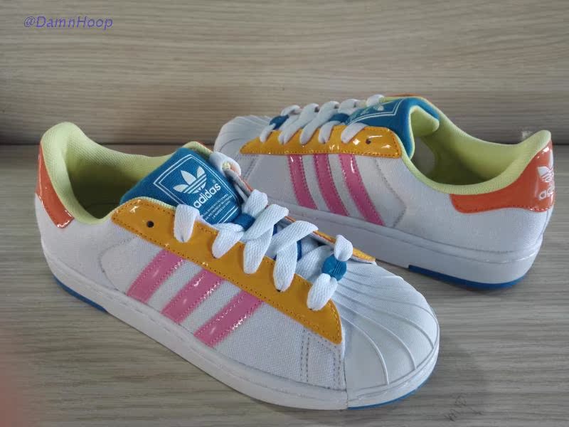 

кроссовки Adidas D65524