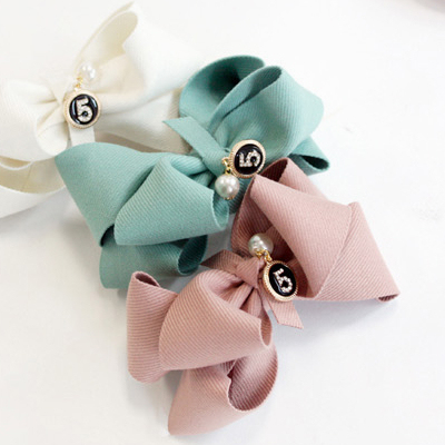 爱逛街为您找到布艺头花相关的宝贝,您可以在下面的板块中挑选喜欢的