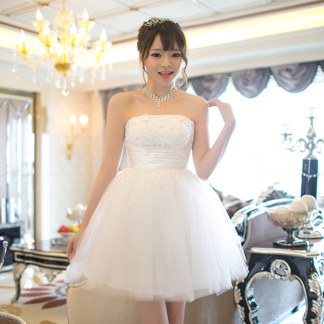 【白色晚礼服】_蓬蓬连衣裙图片_伴娘小礼服价格_搭配分享 - 爱逛街