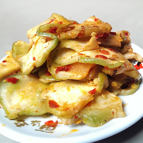 爱逛街为您找到特产坛子菜相关的宝贝,您可以在下面的板块中挑选喜欢