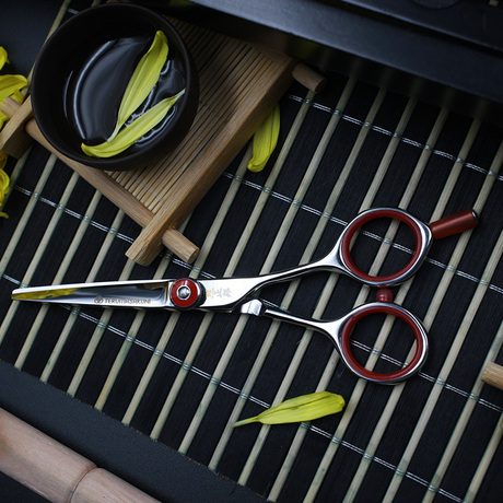 松崎日本进口高级专业理发美发剪刀剪发工具平剪直剪齐刘海剪正品