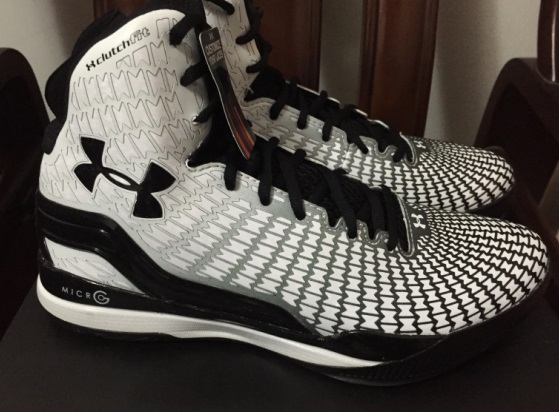 

баскетбольные кроссовки Under Armour Clutchfit Drive Ua